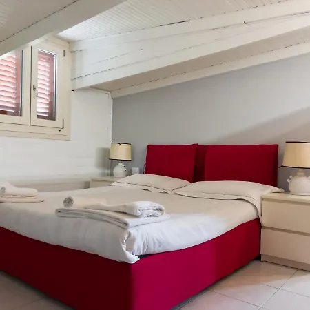 House Boat In Downtown Piazza Statuto - Oddone Apartamento *